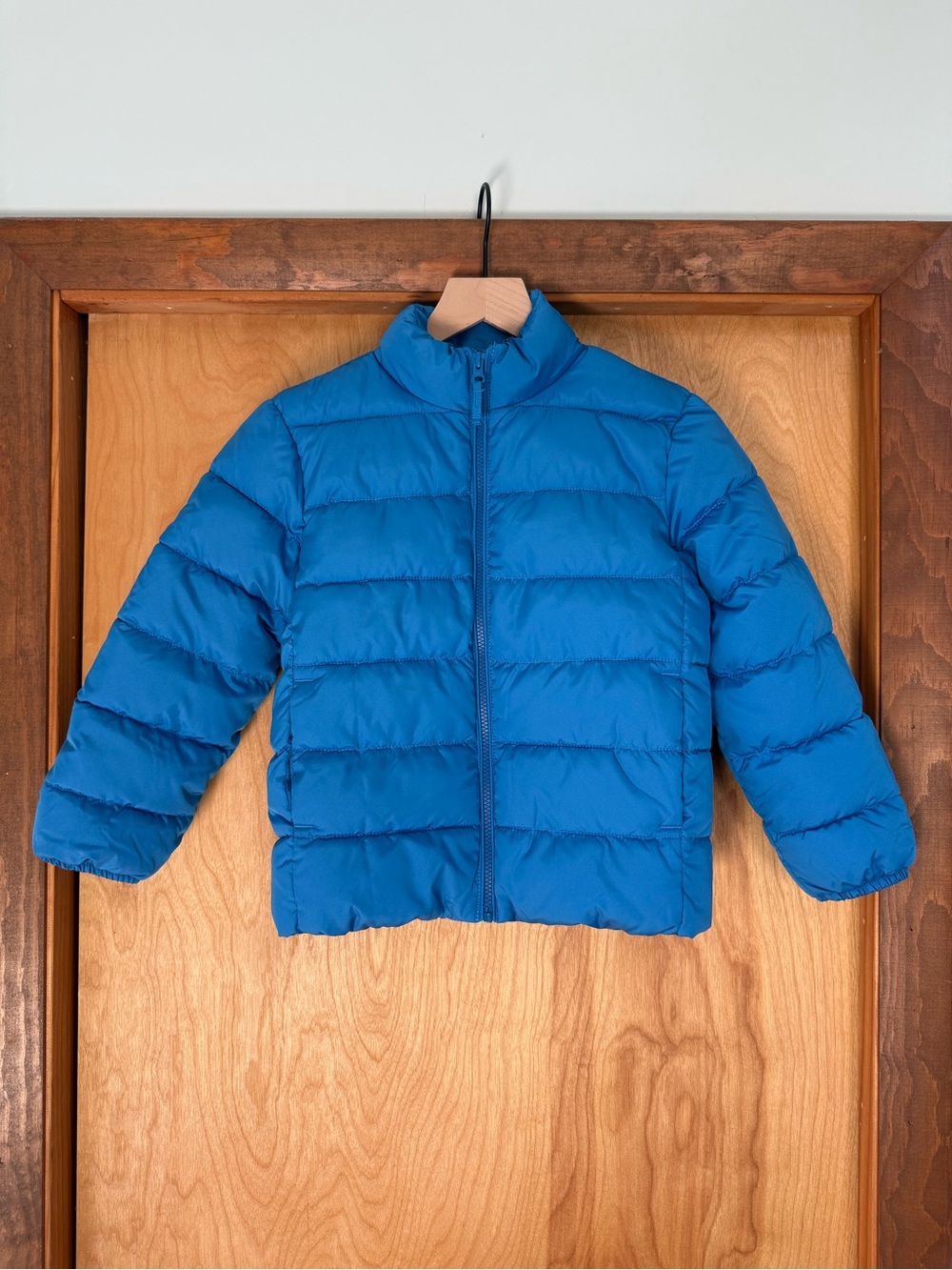 NWOT Boy’s medium size 7/8 blue puffer jacket children’s place full zip coat